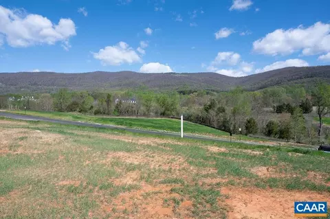 21 Goodloe Ln, Afton, VA 22920