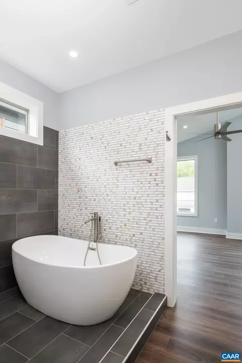 514 Bennett St, Charlottesville, VA 22901 photo 28