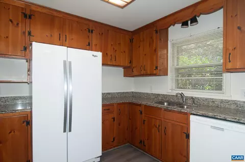 2115 Tarleton Dr, Charlottesville, VA 22901 photo 8
