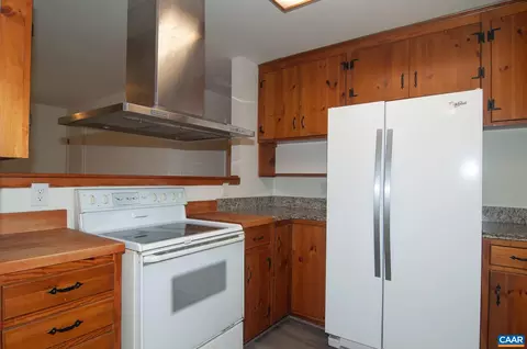 2115 Tarleton Dr, Charlottesville, VA 22901 photo 9