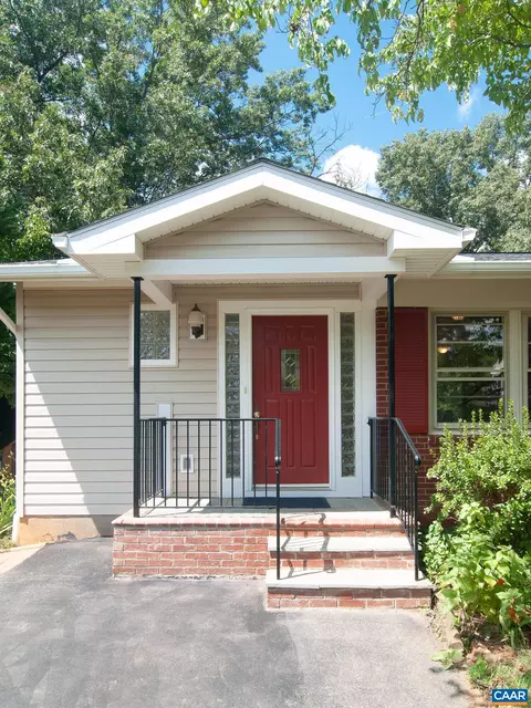 2115 Tarleton Dr, Charlottesville, VA 22901 photo 3