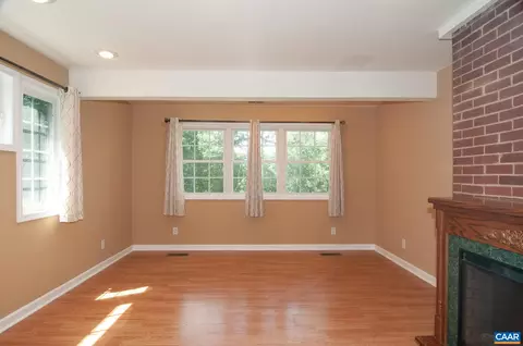 2115 Tarleton Dr, Charlottesville, VA 22901 photo 17