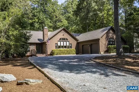 38 Brougham Rd, Palmyra, VA 22963 photo 1