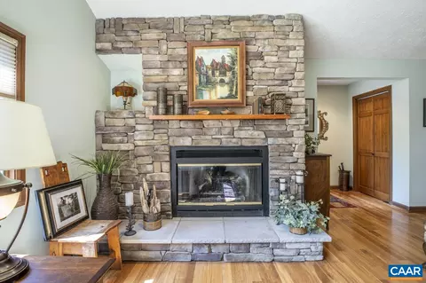 38 Brougham Rd, Palmyra, VA 22963 photo 7
