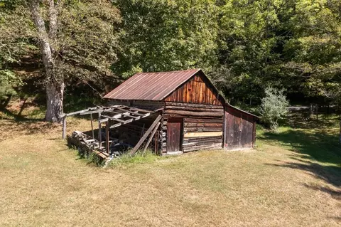 2183 Upper Forks Rd, Head Waters, VA 24442 photo 3