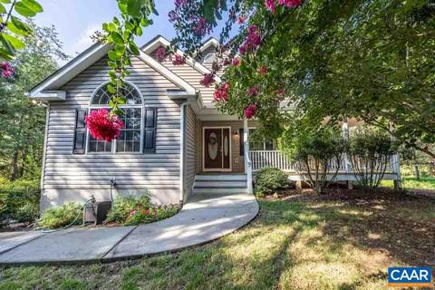 9 Acre Ln, Palmyra, VA 22963 photo 2