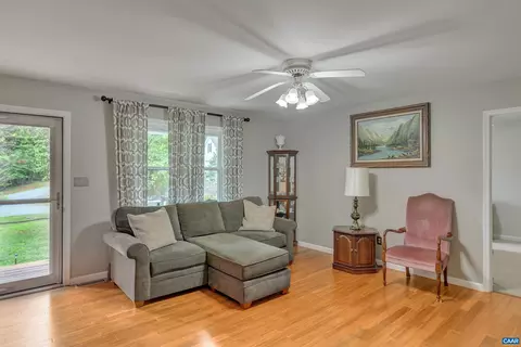 38 Chippewa Ln, Palmyra, VA 22963 photo 9