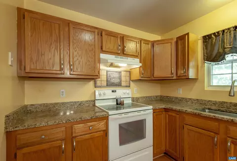 41 Hatchechubee Rd, Palmyra, VA 22963 photo 8