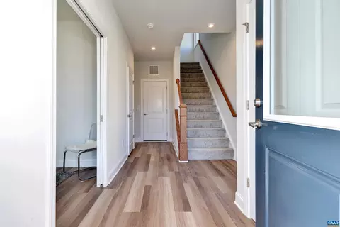 2210 Brindle Ln, Charlottesville, VA 22911 photo 3