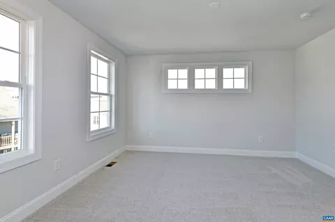 2210 Brindle Ln, Charlottesville, VA 22911 photo 13