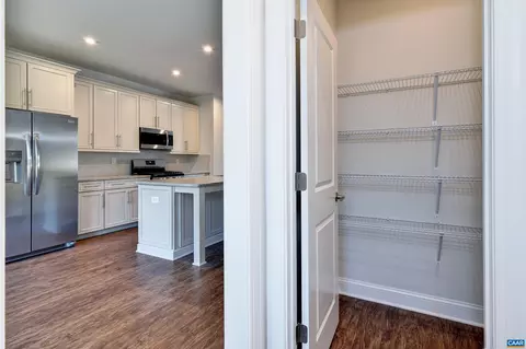 2210 Brindle Ln, Charlottesville, VA 22911 photo 7