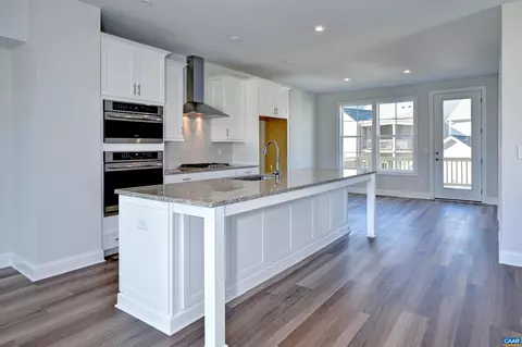 2210 Brindle Ln, Charlottesville, VA 22911 photo 9