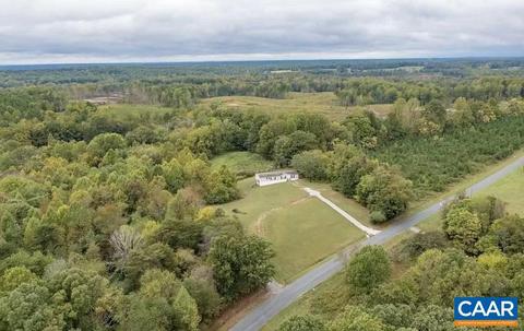 905 Spring Rd, Bremo Bluff, VA 23022 photo 1