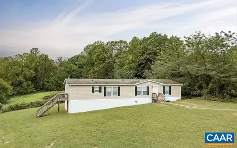 905 Spring Rd, Bremo Bluff, VA 23022 photo 2
