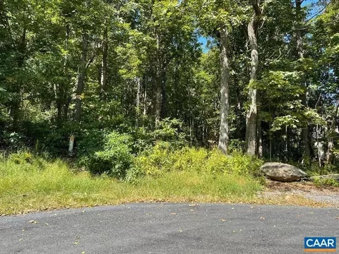 35 Smoke Rise Ln, Wintergreen Resort, VA 22967