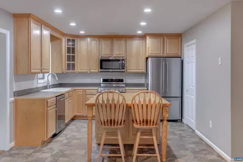 19 Riverside Dr, Palmyra, VA 22963 photo 11