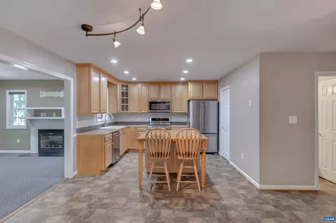 19 Riverside Dr, Palmyra, VA 22963 photo 10