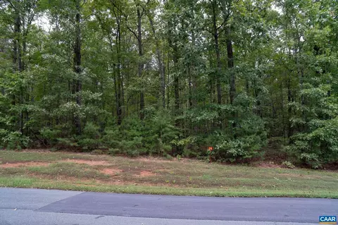 26 Forest Glen Ln, Palmyra, VA 22963 photo 2