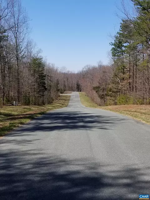26 Forest Glen Ln, Palmyra, VA 22963 photo 4