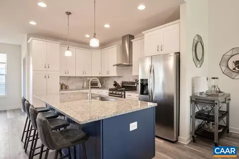 1094 Delphi Ln, Charlottesville, VA 22911 photo 9