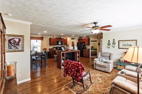 365 Pullen Rd, Lexington, VA 24450 photo 8