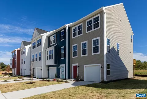 117 Mapleshire Ct, Waynesboro, VA 22980
