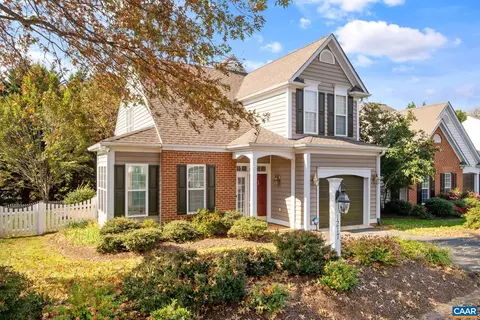 1217 Courtyard Dr, Charlottesville, VA 22903 photo 3