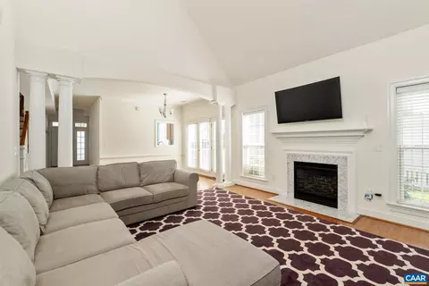 1217 Courtyard Dr, Charlottesville, VA 22903 photo 11