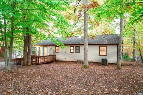 21 Rowell Rd, Palmyra, VA 22963 photo 9