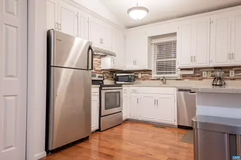 21 Rowell Rd, Palmyra, VA 22963 photo 14