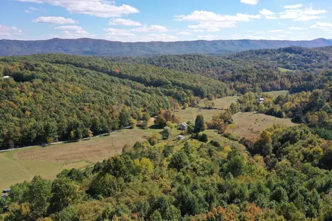 287 Pullen Rd, Lexington, VA 24450 photo 4