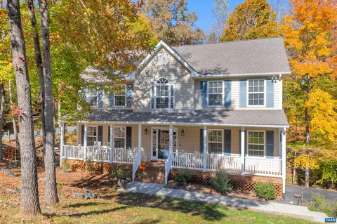 27 E Point Rd, Palmyra, VA 22963 photo 6