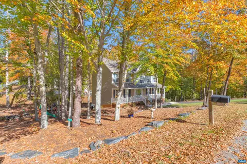 27 E Point Rd, Palmyra, VA 22963 photo 8