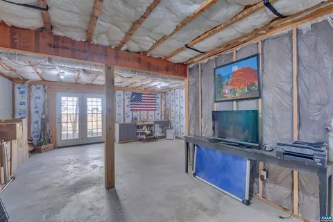 27 E Point Rd, Palmyra, VA 22963 photo 47