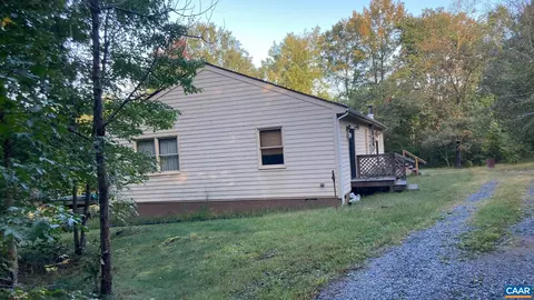 1280 Spring Rd, Bremo Bluff, VA 23022 photo 3