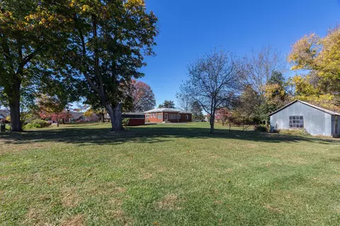 196 Stuart Ave, Stuarts Draft, VA 24477 photo 30