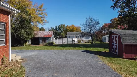 196 Stuart Ave, Stuarts Draft, VA 24477 photo 26