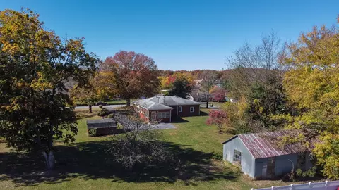 196 Stuart Ave, Stuarts Draft, VA 24477 photo 36
