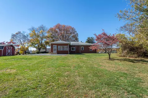 196 Stuart Ave, Stuarts Draft, VA 24477 photo 24