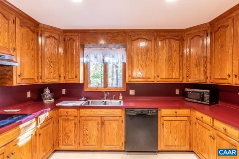 11 Barrett St, Palmyra, VA 22963 photo 22