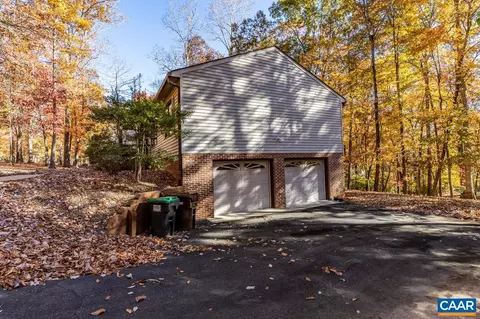 11 Barrett St, Palmyra, VA 22963 photo 32