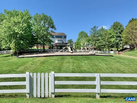 1212 Redfields Rd, Charlottesville, VA 22903 photo 11