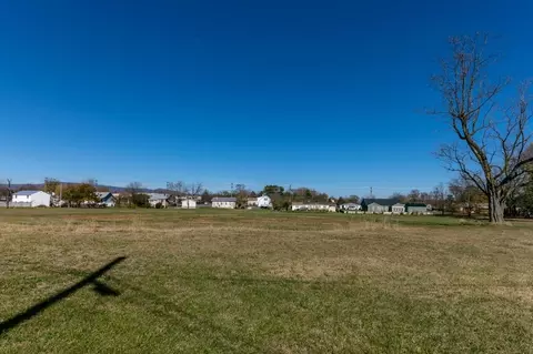 000 Park Rd, Stanley, VA 22851 photo 3