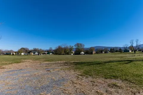 000 Park Rd, Stanley, VA 22851 photo 13