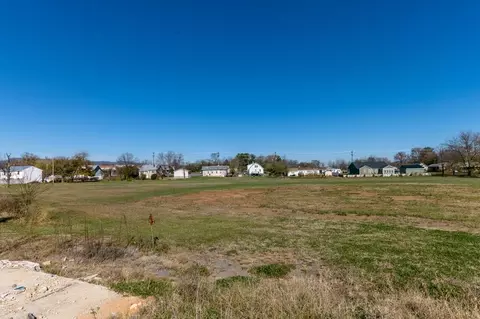 000 Park Rd, Stanley, VA 22851 photo 4