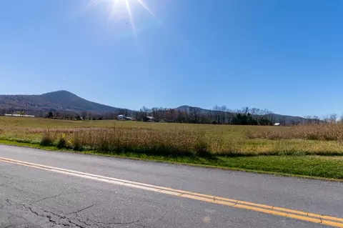 000 Park Rd, Stanley, VA 22851 photo 7