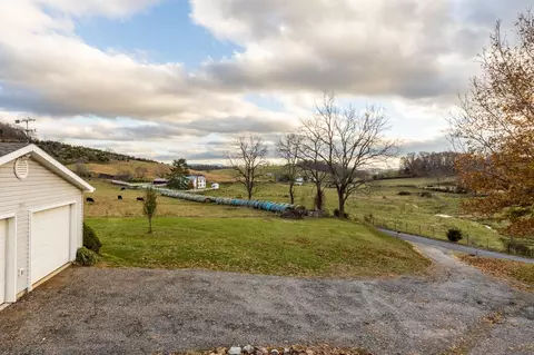 1052 Dutch Hollow Rd, Raphine, VA 24472 photo 46