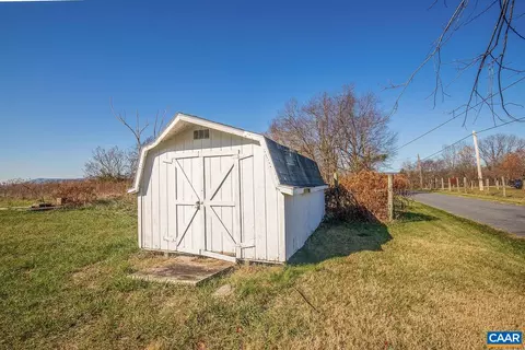 568 Fleeburg Loop, Shenandoah, VA 22849 photo 31
