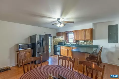568 Fleeburg Loop, Shenandoah, VA 22849 photo 10