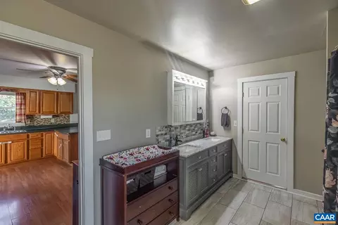 568 Fleeburg Loop, Shenandoah, VA 22849 photo 23